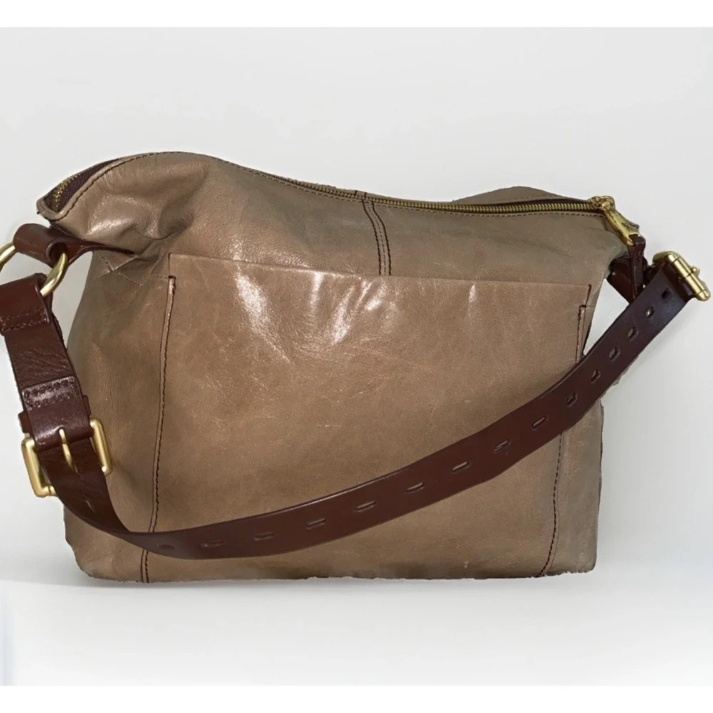 HOBO Leather Crossbody Shoulder Bag Taupe Brown Adjustable Strap Zip Top Charlie